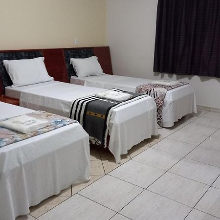 Hotel Dalias Guarulhos Esterno foto