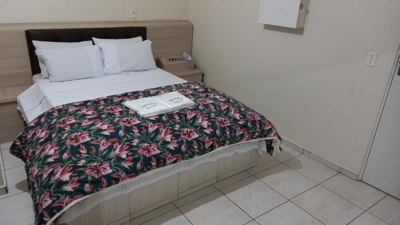 Hotel Dalias Guarulhos Esterno foto